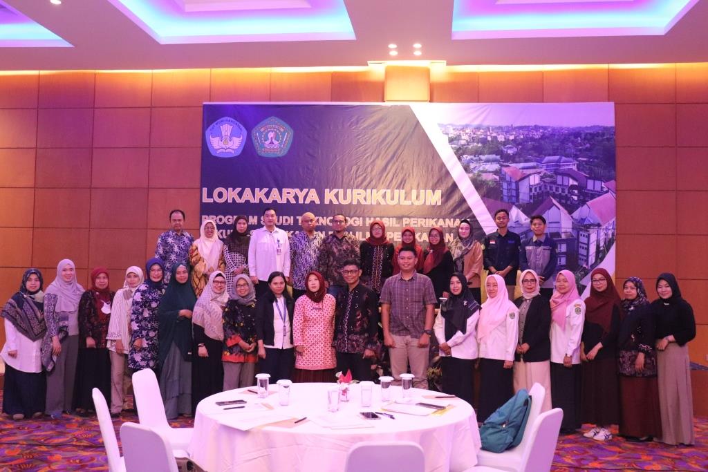 Lokakarya Kurikulum Program Studi Teknologi Hasil Perikanan FPIK Universitas Mulawarman